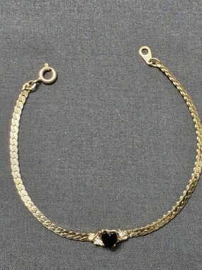 Estate - Gold Tone - Dainty Fashion Braclet - Item 288